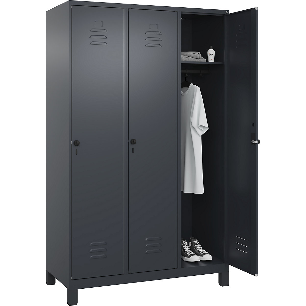 Classic PLUS öltözőszekrény – C+P, 3 fülke, szürke, szé 1200 mm, lábakkal, forgóretesszel-126