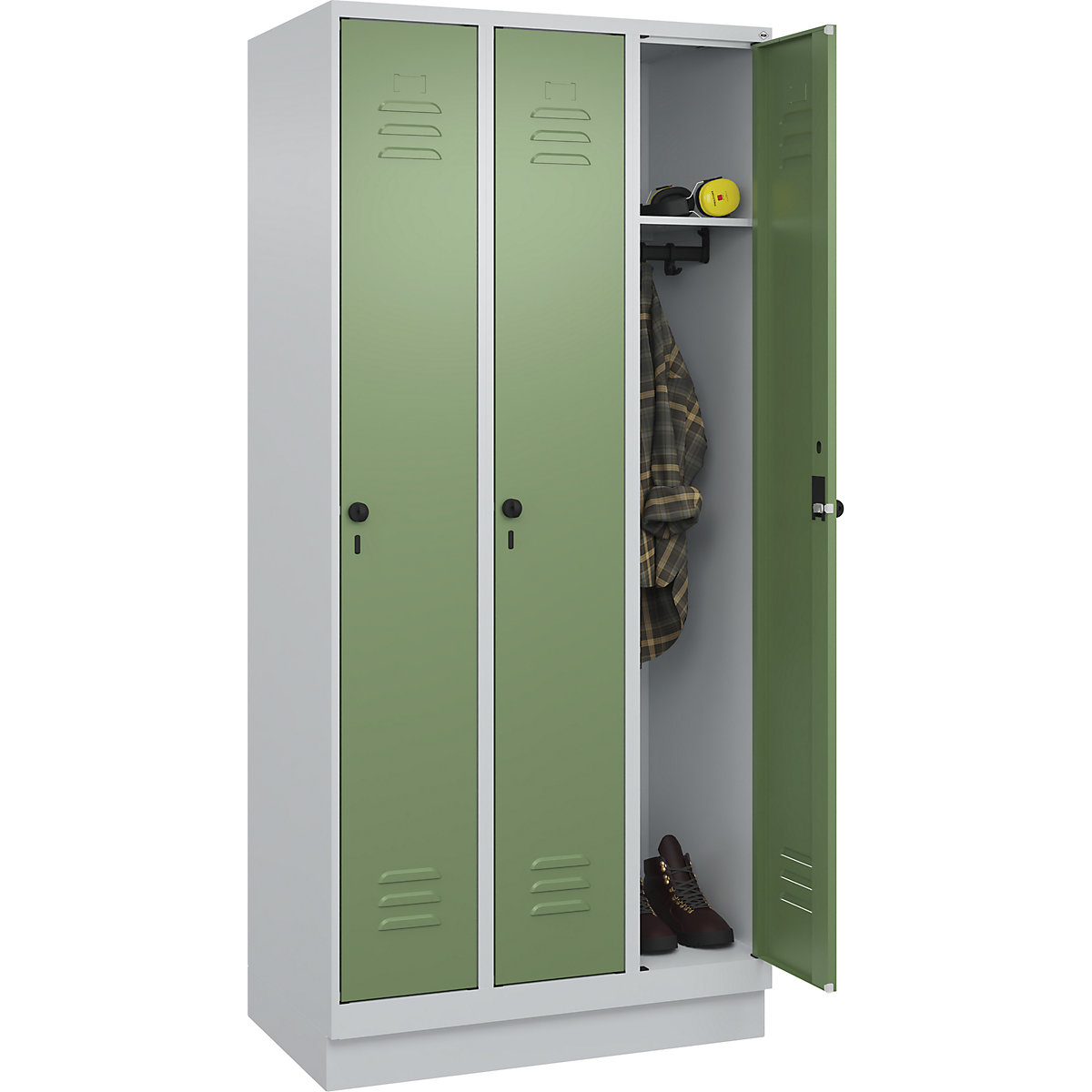 Classic PLUS öltözőszekrény – C+P, 3 fülke, világosszürke / rezedazöld, szé 900 mm, lábazattal, forgóretesszel-40