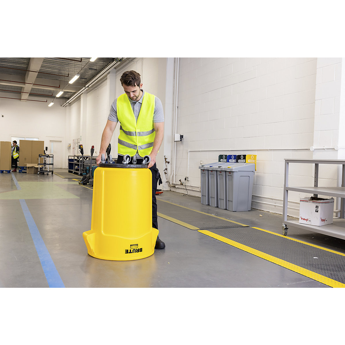 BRUTE® szállítógörgő / szállítóalváz – Rubbermaid (Termék képe 6)-5