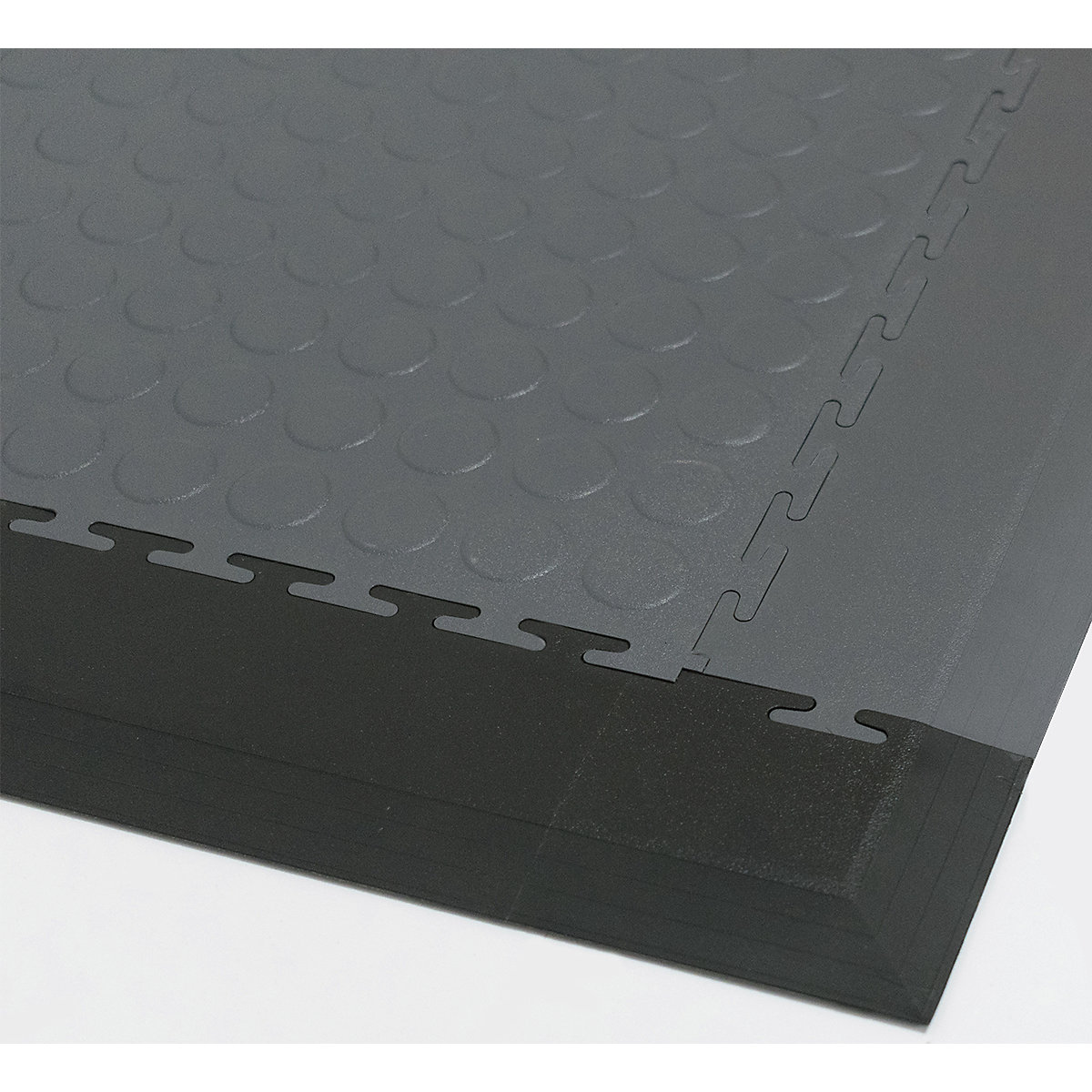 BiGDUG Industrial Corner Ramps (Product illustration 2)-1