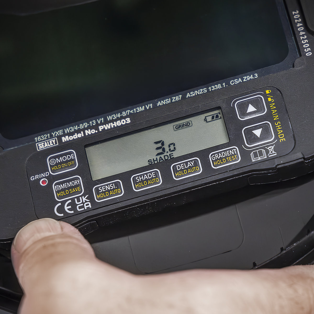 Sealey Auto Darkening Solar Powered Flip-Up Welding Helmet | Shade 9-13 (Product illustration 8)-7