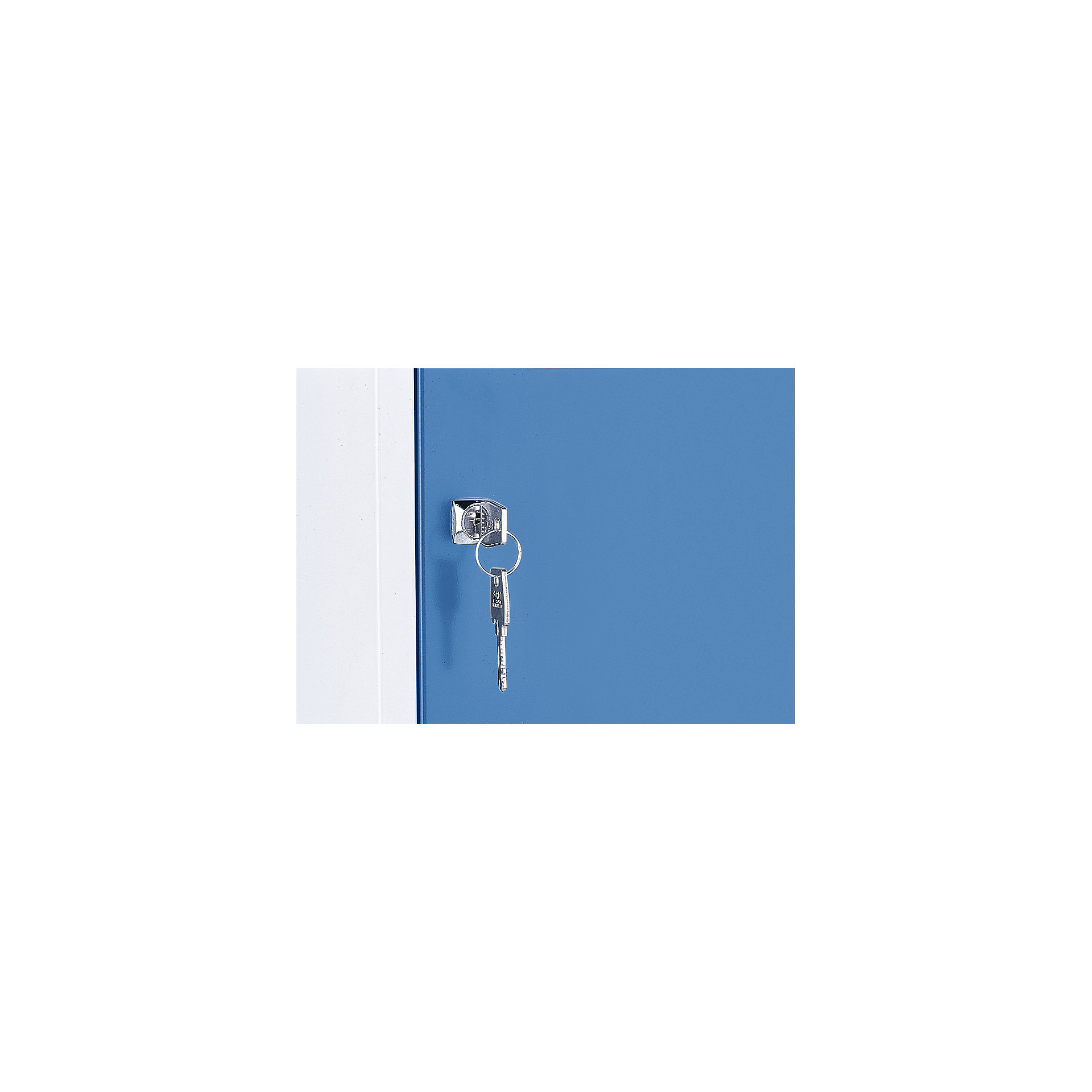 Lock system including cylinder lock eurokraft pro for multipurpose cupboards and cloakroom