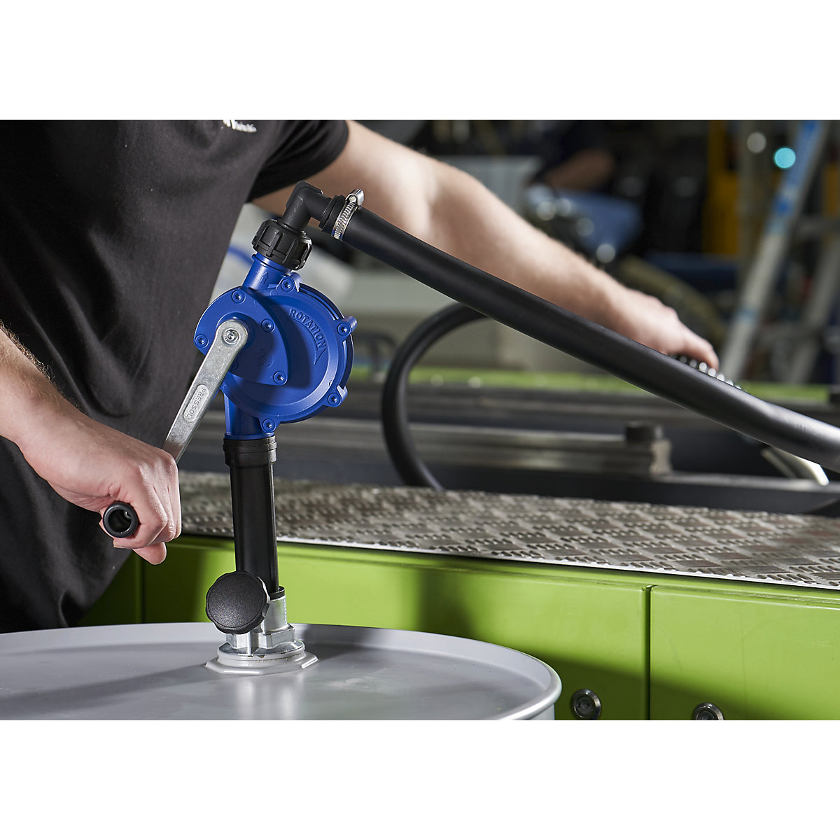 Pompa a mano rotativa con accessori – PRESSOL (Foto prodotto 4)-3