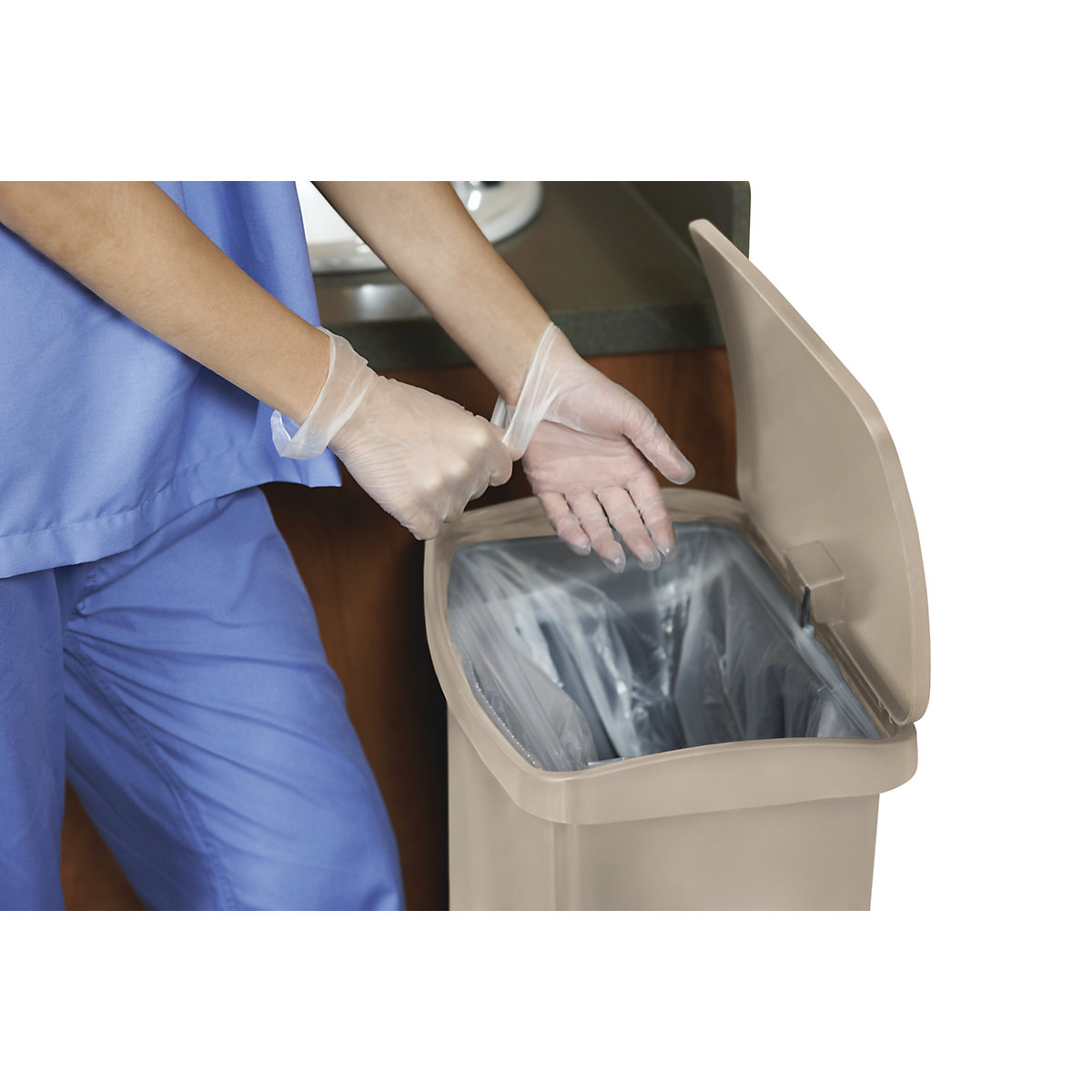 Pattumiera a pedale SLIM JIM® – Rubbermaid (Foto prodotto 8)-7