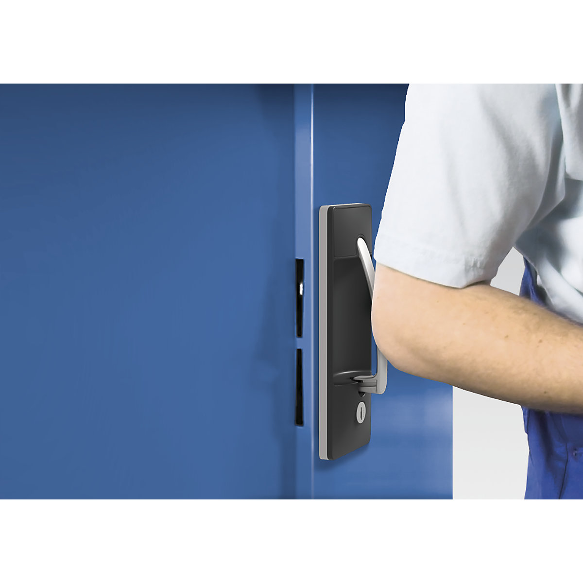 Armário de portas de batente para oficina – C+P (Imagem do produto 8)-7