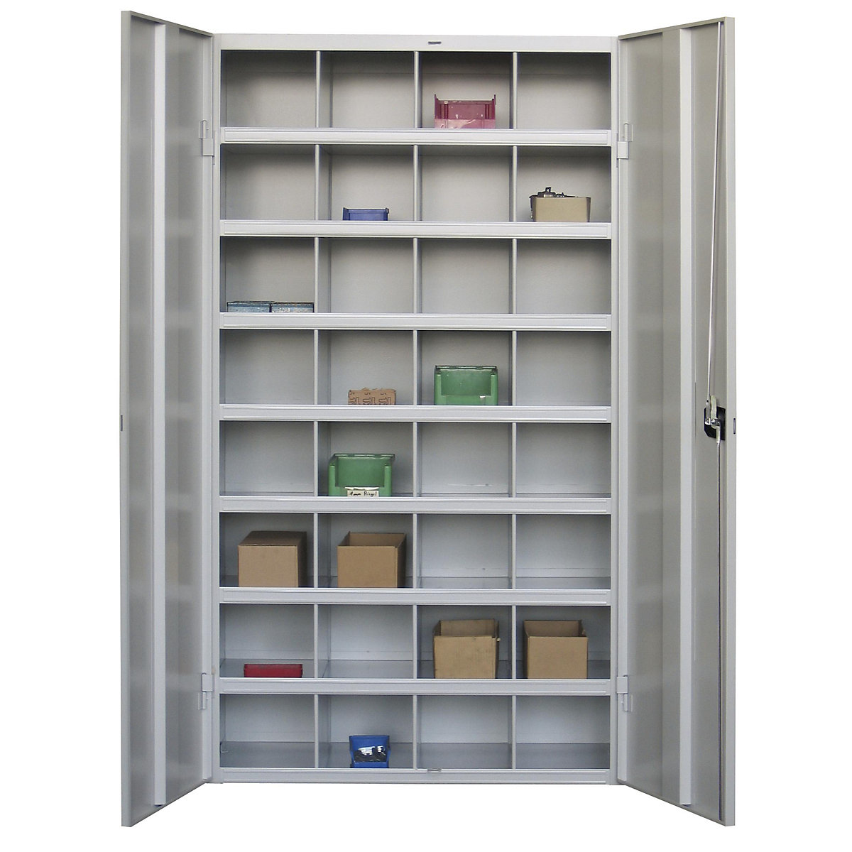 Armoire-rayonnage à casiers – Pavoy, 32 casiers, avec portes, gris-3