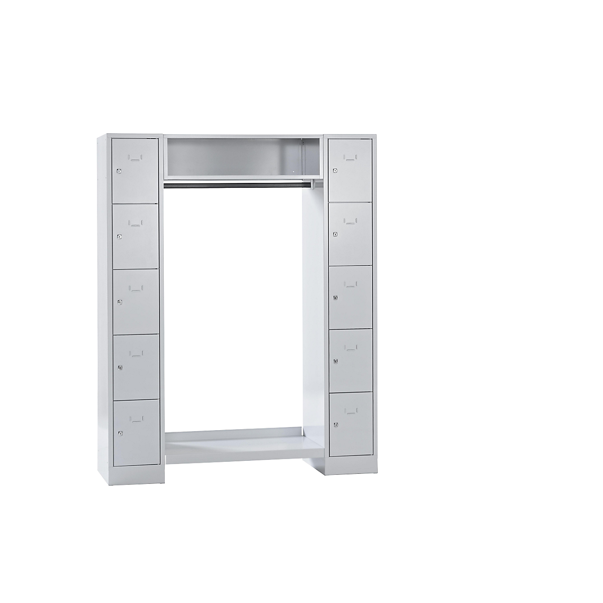 897159
