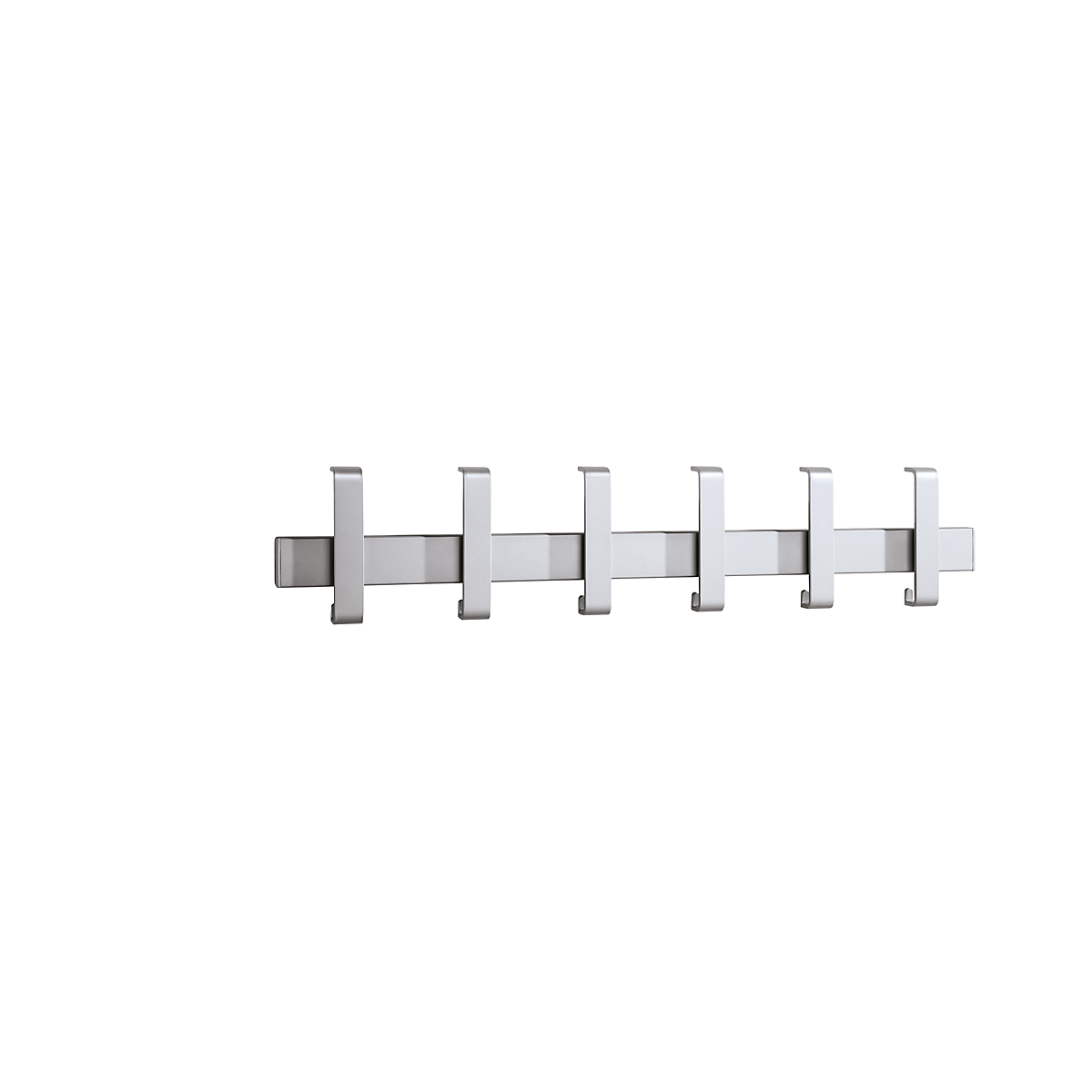 615825