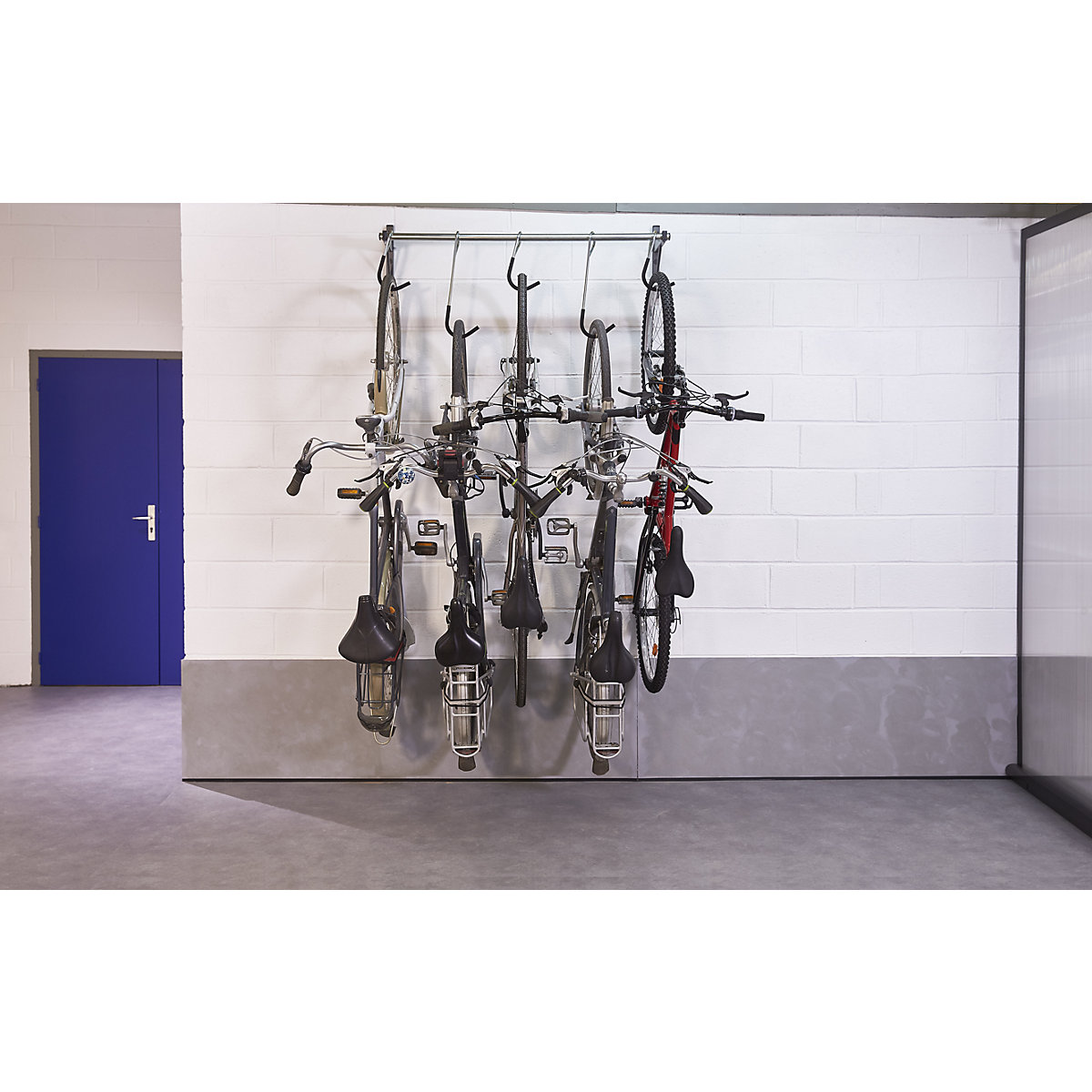 Verschiebbarer Wandhalter für 5 Fahrräder Mottez (Produktabbildung 4)-3