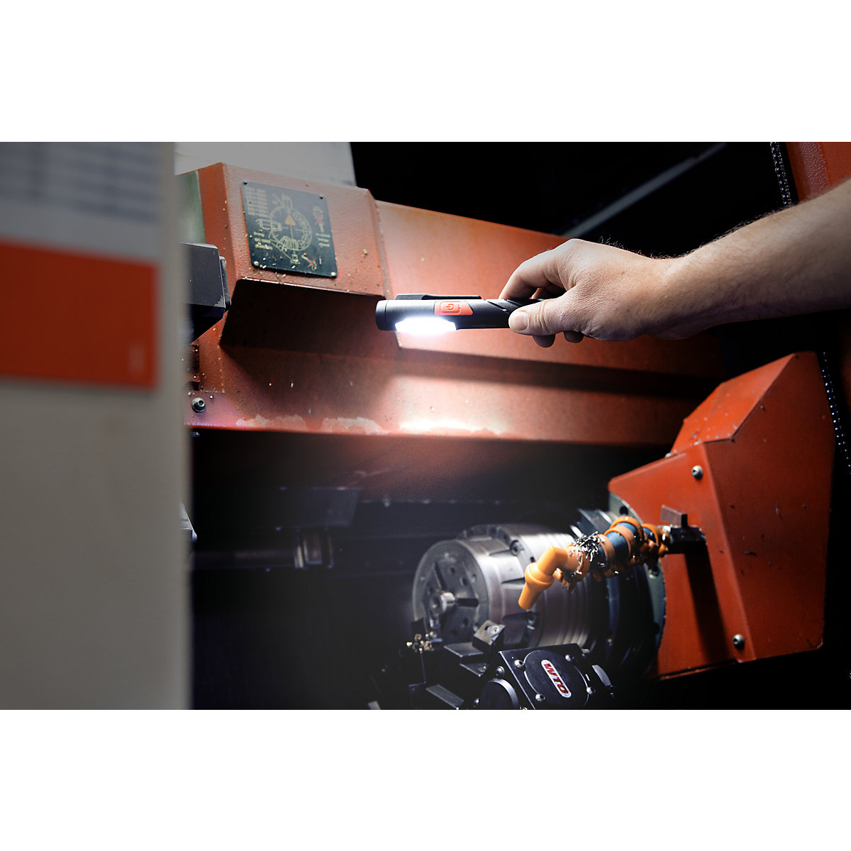 Lampada da lavoro a LED ricaricabile PL210R – Ansmann (Foto prodotto 14)-13