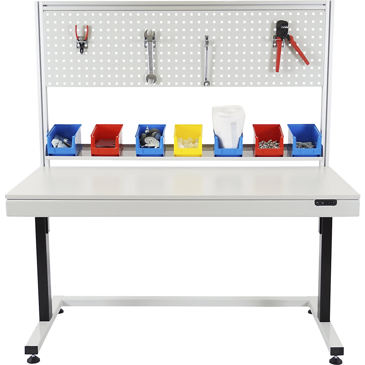 Mesa de trabalho com painel perfurado e regulação elétrica da altura - eurokraft pro