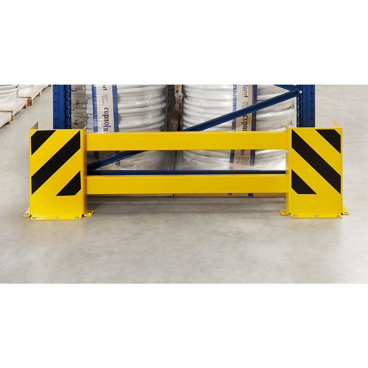 Shelf unit crash protection rail set, with corner guards, for double sided shelving, width 1700 – 2100 mm-3
