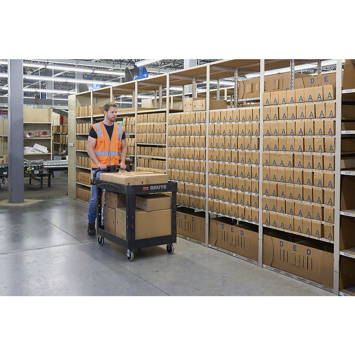 Universele tafelwagen van kunststof – Rubbermaid (Productafbeelding 5)-4