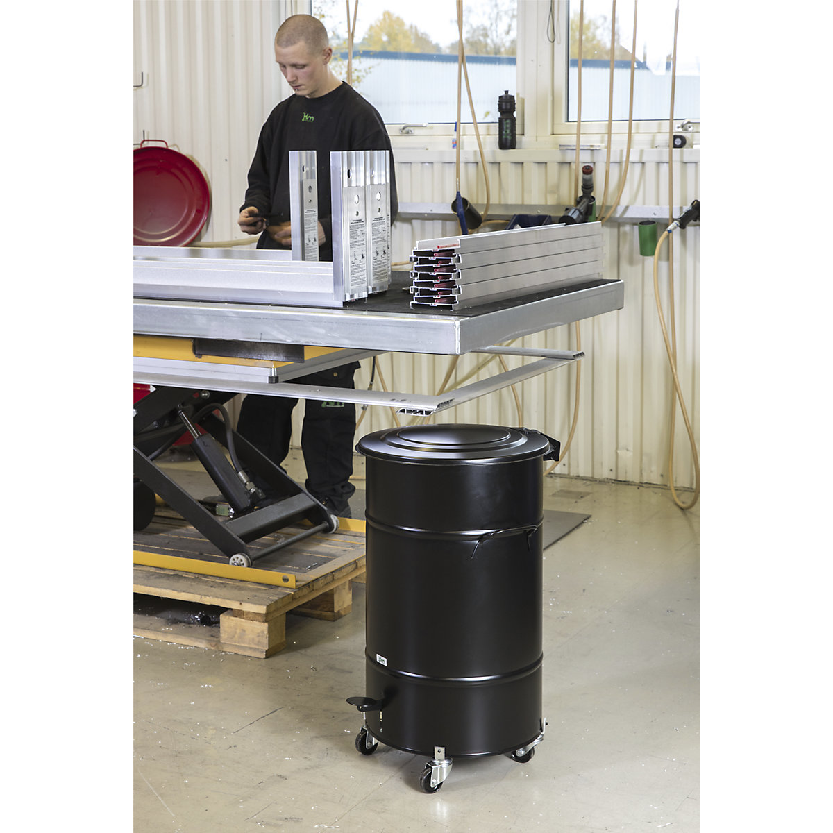 Abfalltonne mit Deckel Kongamek (Produktabbildung 2)-1