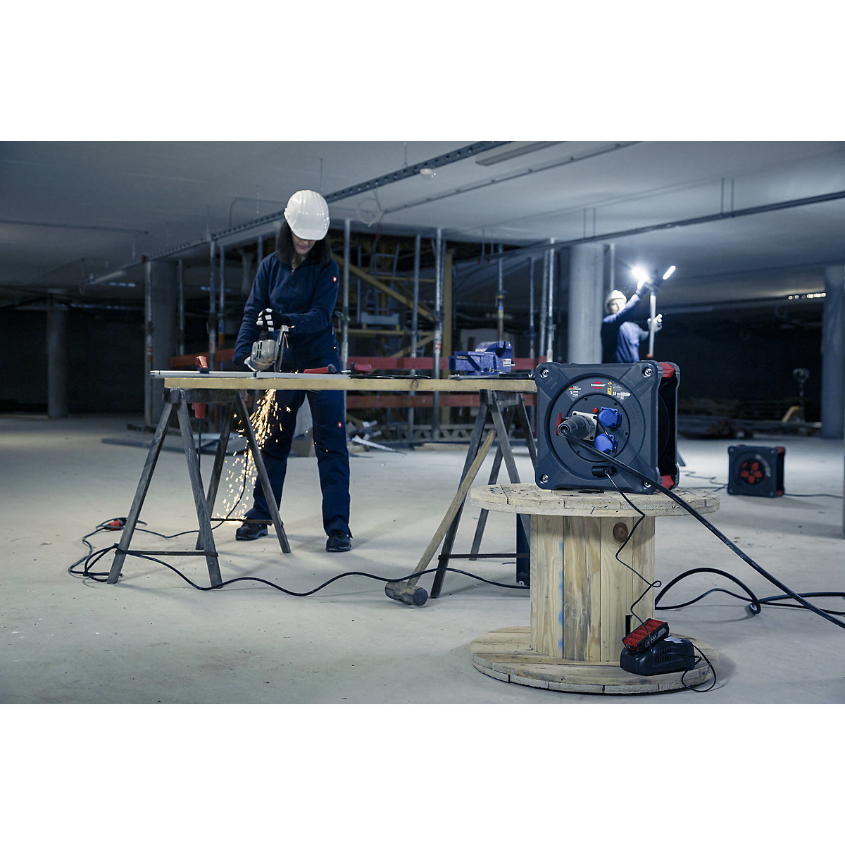 Professional CEE-Kabeltrommel KD 3200 C1 Brennenstuhl (Produktabbildung 3)-2