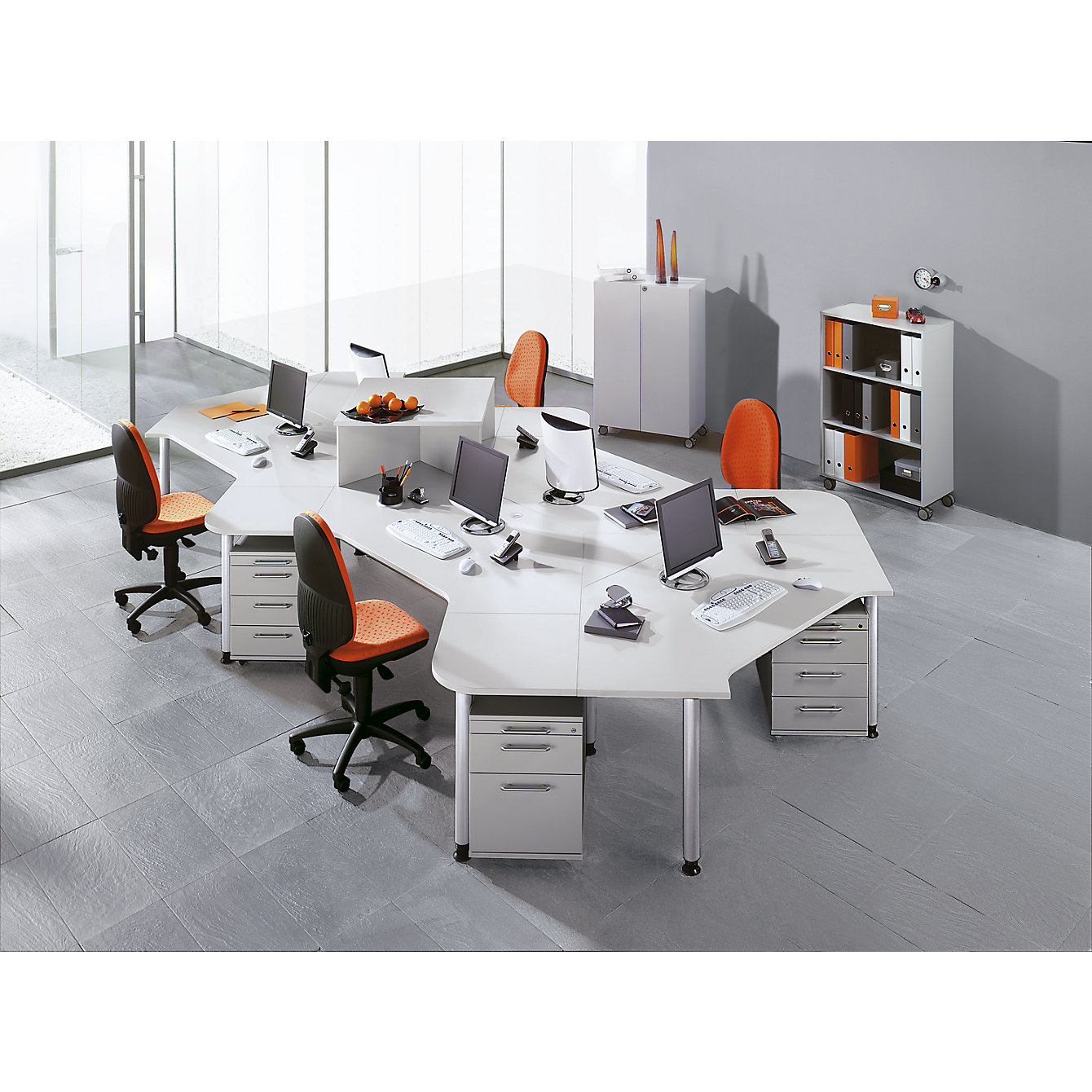 CONTACT Aktenschrank: 2 Fachböden, mit Rollen | KAISER+KRAFT Deutschland