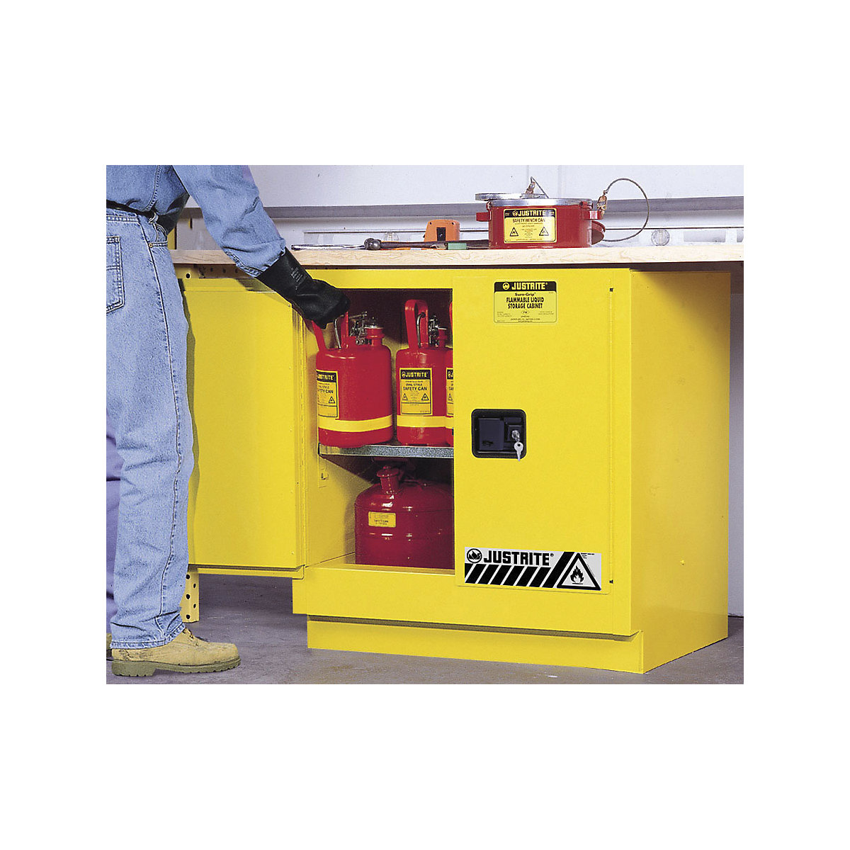 Small FM safety cupboard - Justrite