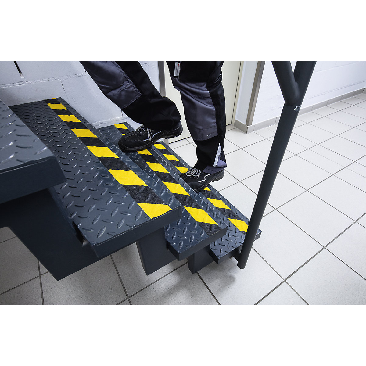 Cinta antideslizante DURALINE® GRIP+ – DURABLE (Imagen del producto 13)-12