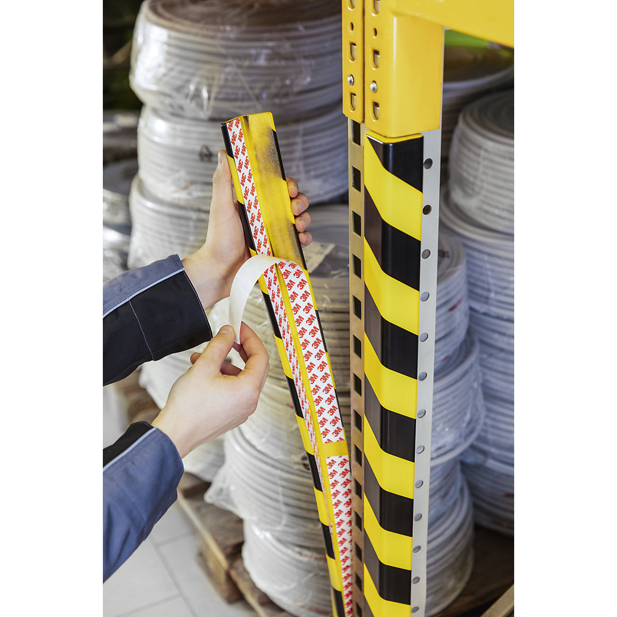 Perfil protector de esquinas – DURABLE (Imagen del producto 3)-2