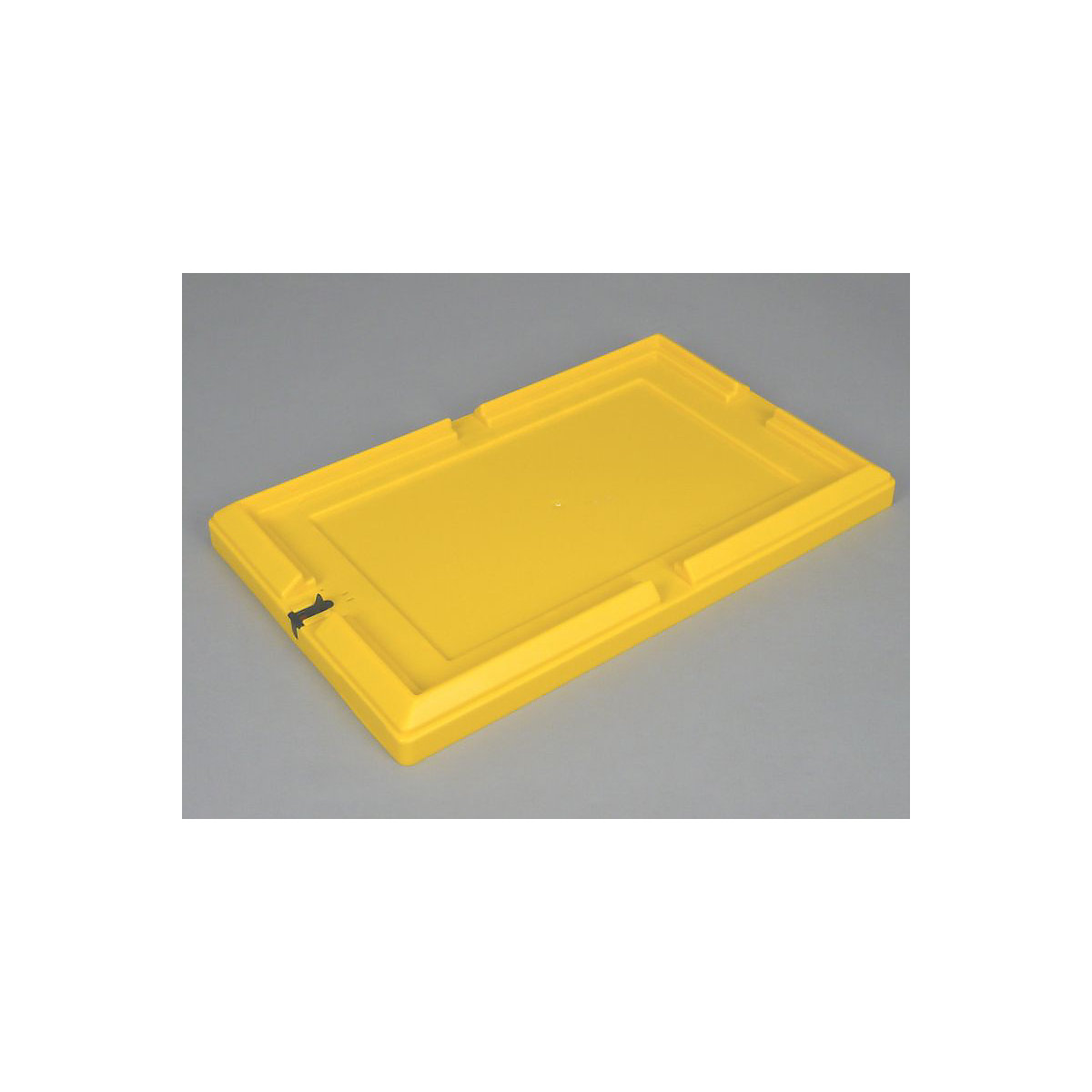 Capac cu încuietoare, cu glisor