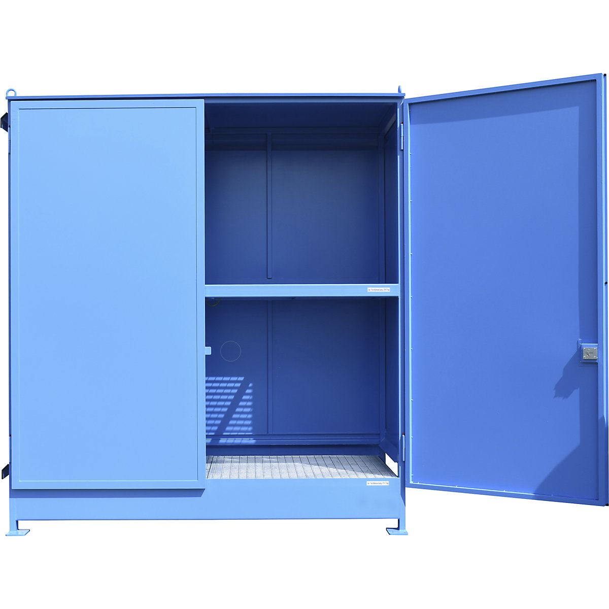 Container cu rafturi pentru substanțe periculoase – eurokraft pro