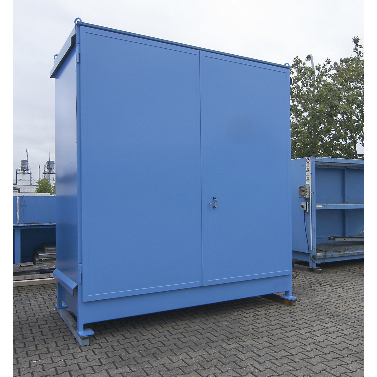 Container cu rafturi pentru substanțe periculoase – eurokraft pro (Imagine produs 4)-3