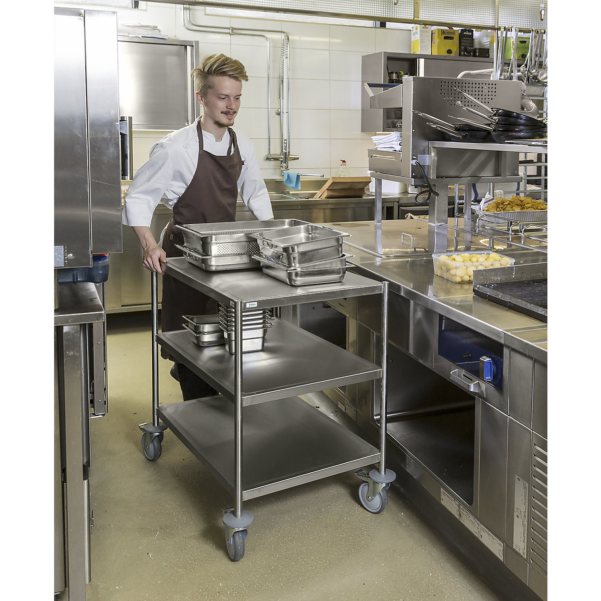 Carrello a ripiani in acciaio inox, saldato – Kongamek (Foto prodotto 2)-1
