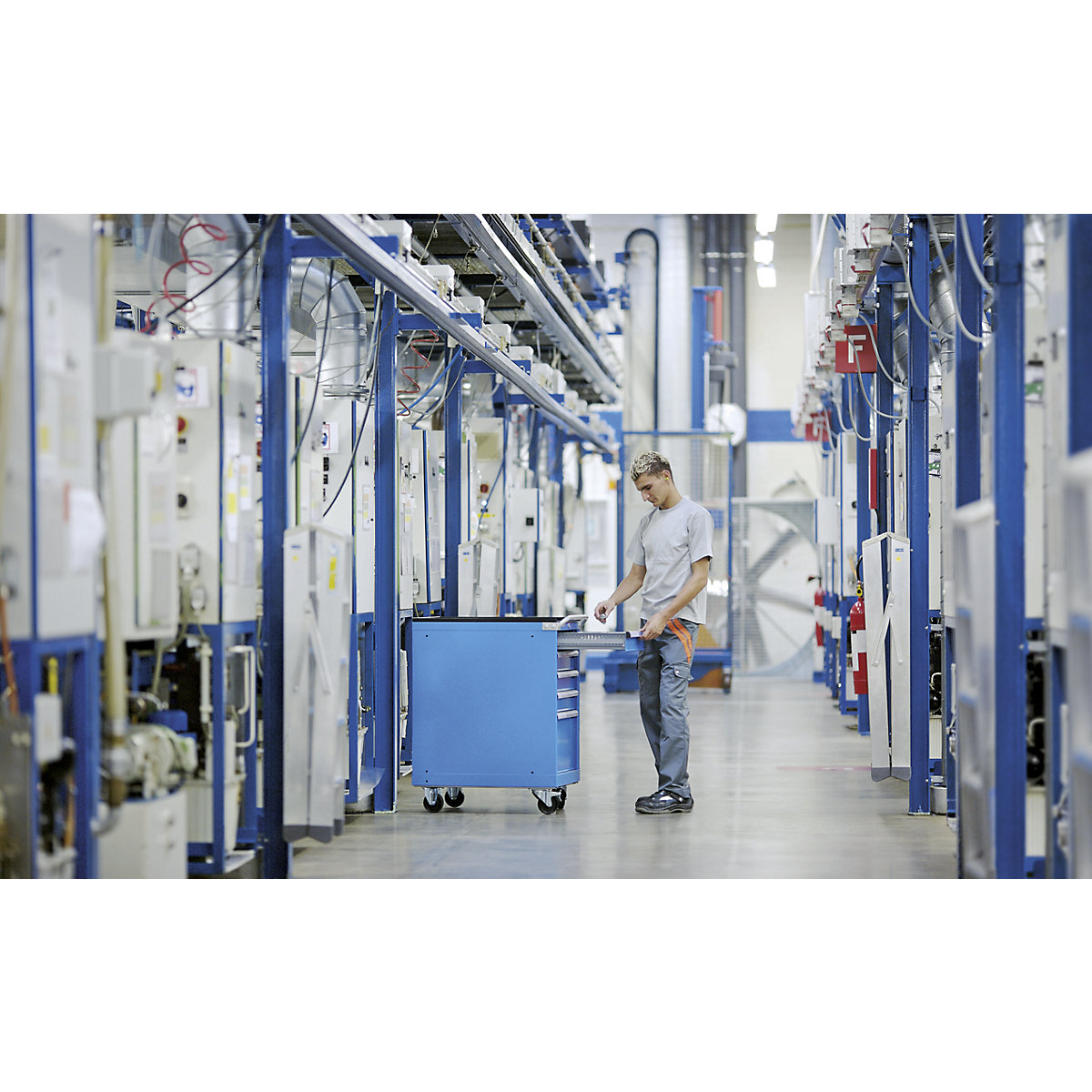 Dulap cu sertare, lățime 564 mm, mobil – LISTA (Imagine produs 2)-1