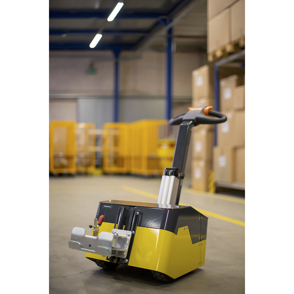 TAKKTOR T1000 electric tow truck – eurokraft pro (Product illustration 2)-1