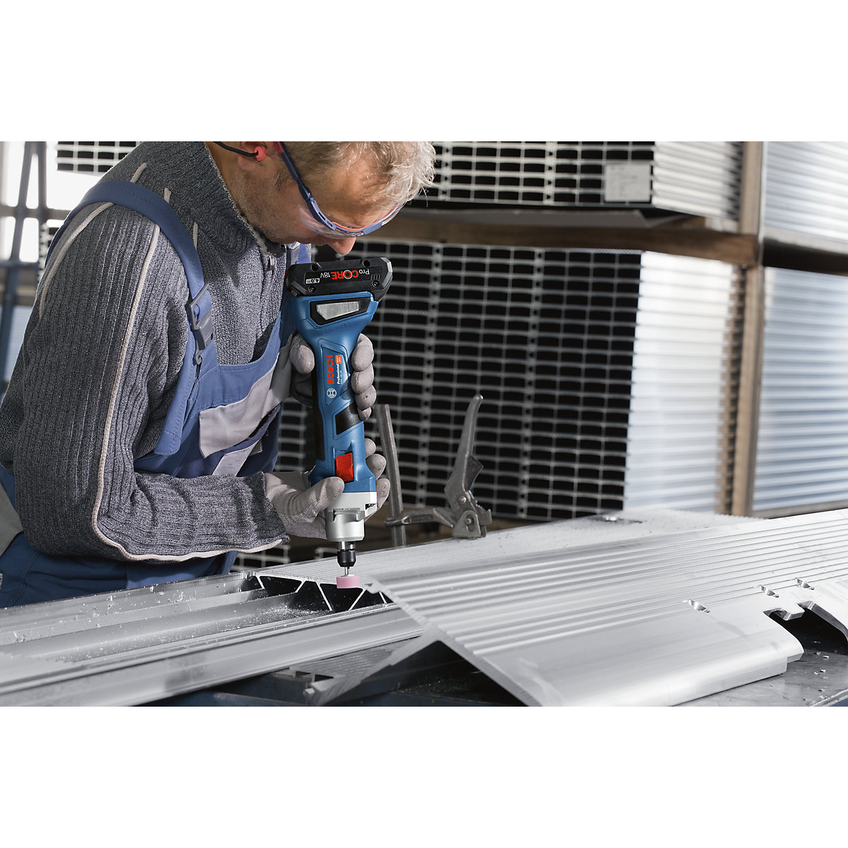 Smerigliatrice diritta a batteria GGS – Bosch (Foto prodotto 2)-1