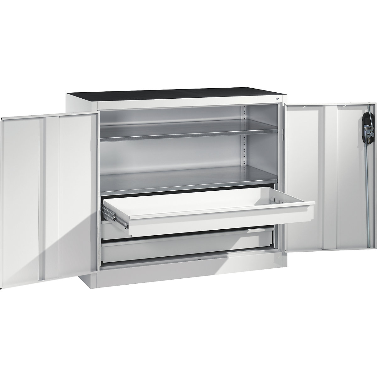 Armário auxiliar com portas de batentes e gavetas para oficina – C+P