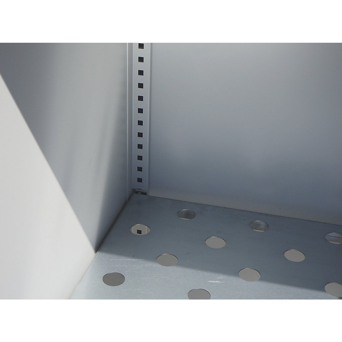 Armario para bombonas de gas – eurokraft basic (Imagen del producto 6)-5