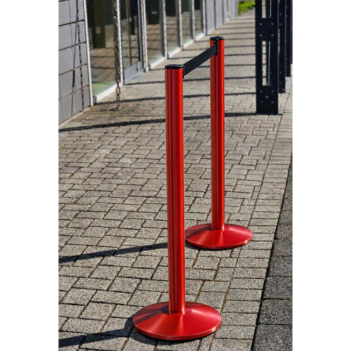 Poste de aluminio con cinta (Imagen del producto 5)-4