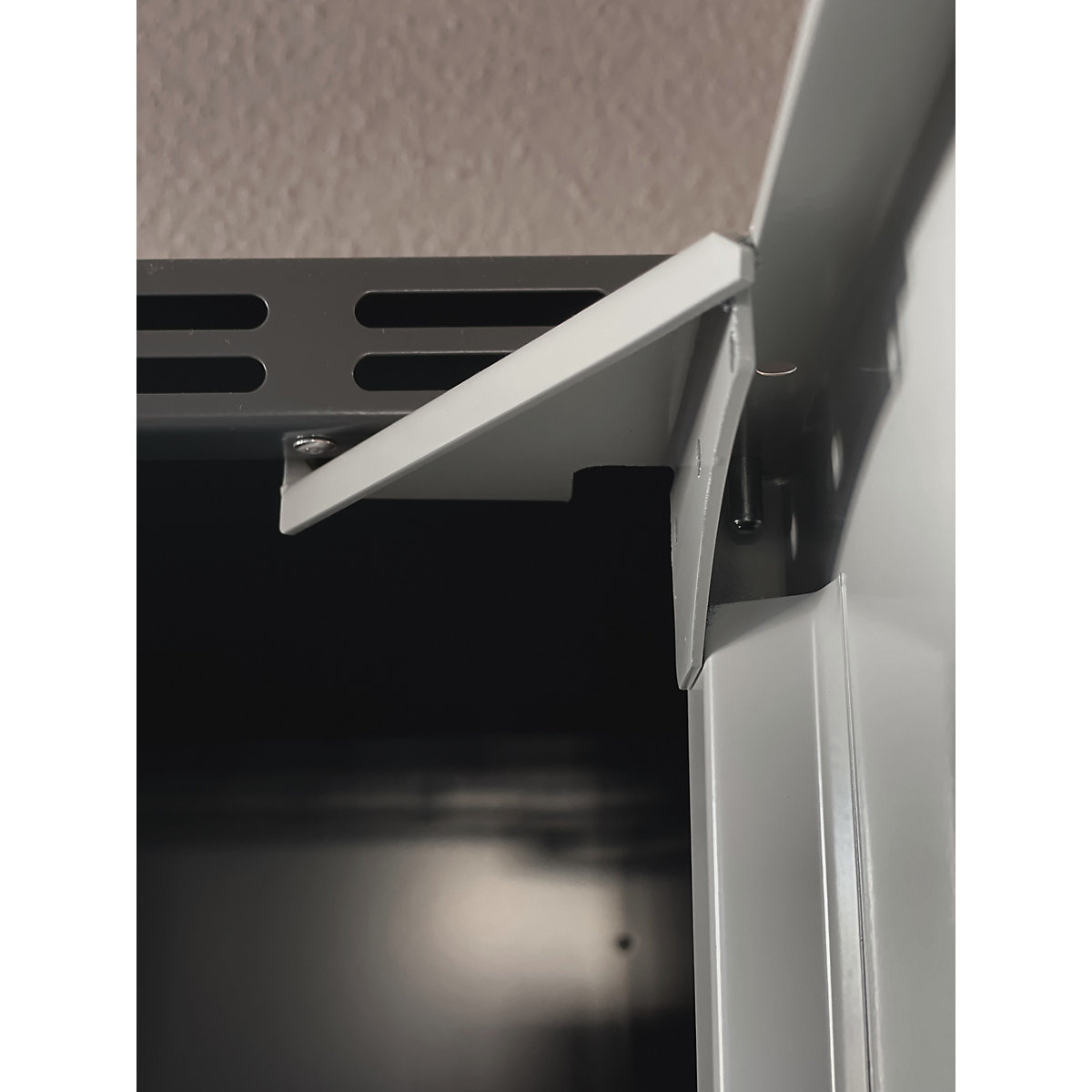 Armário de cacifos com 5 compartimentos Fydor (Imagem do produto 4)-3