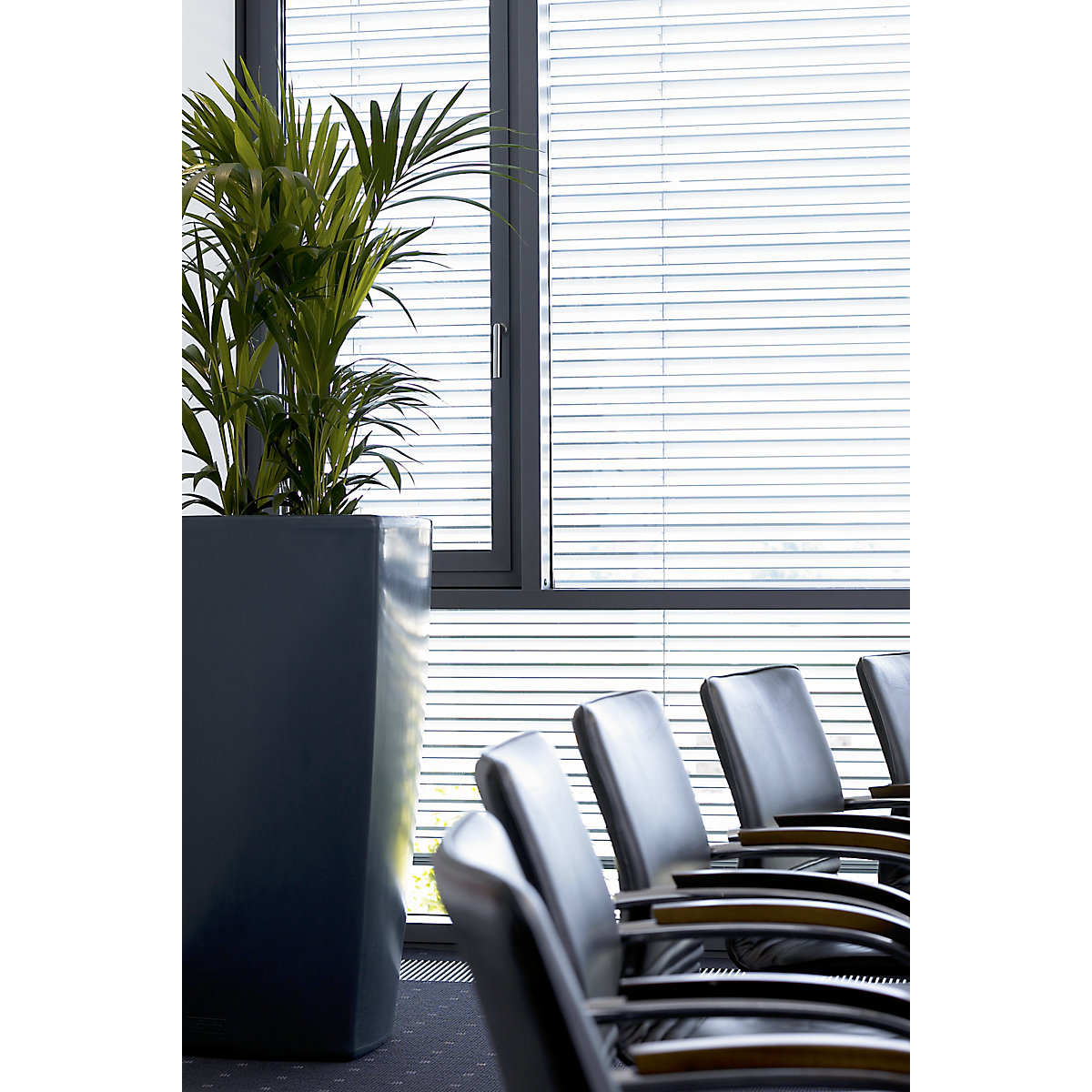 Macetero – DEGARDO (Imagen del producto 4)-3