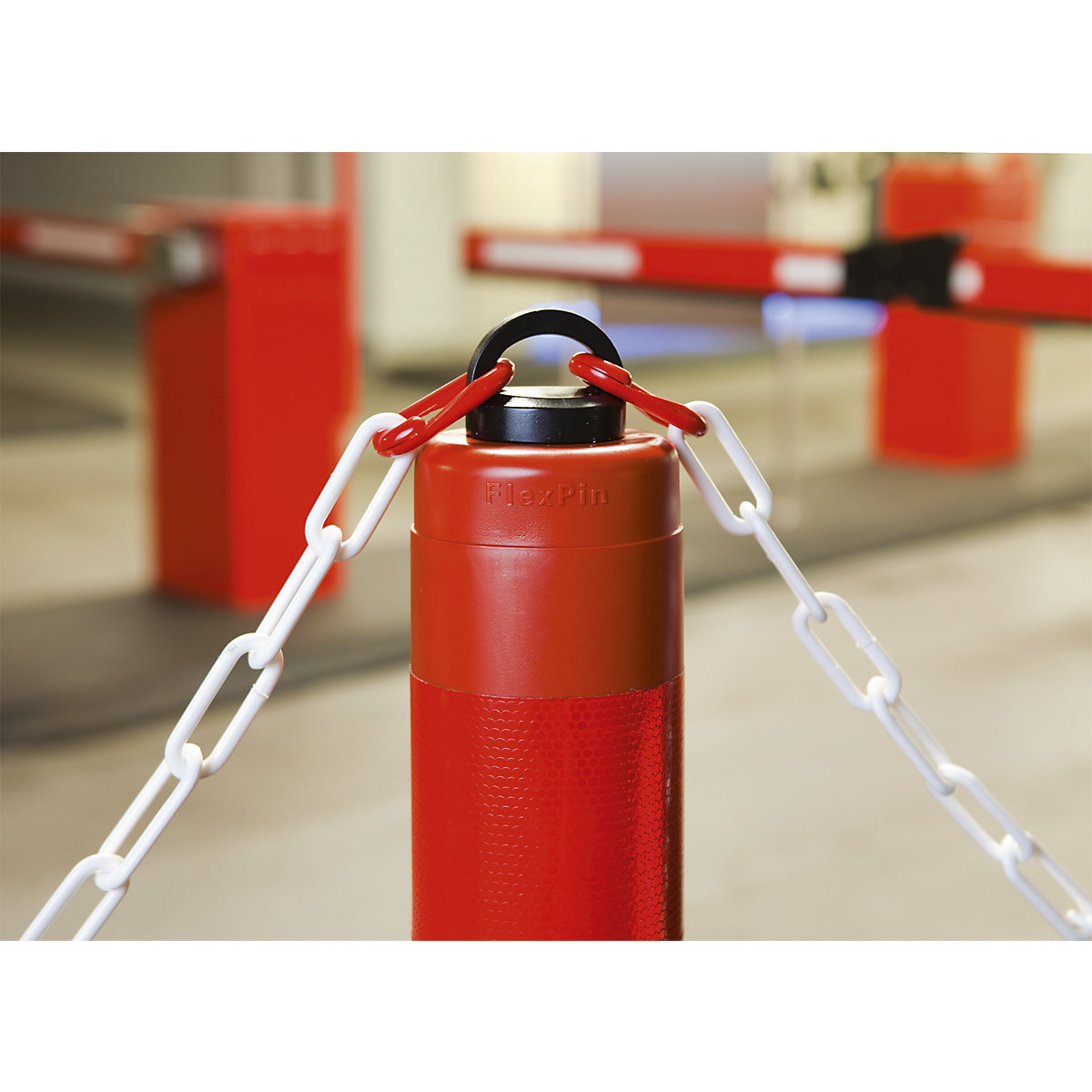 Cilindro de tráfico LeitPin con caperuza con ojal – Moravia (Imagen del producto 2)-1