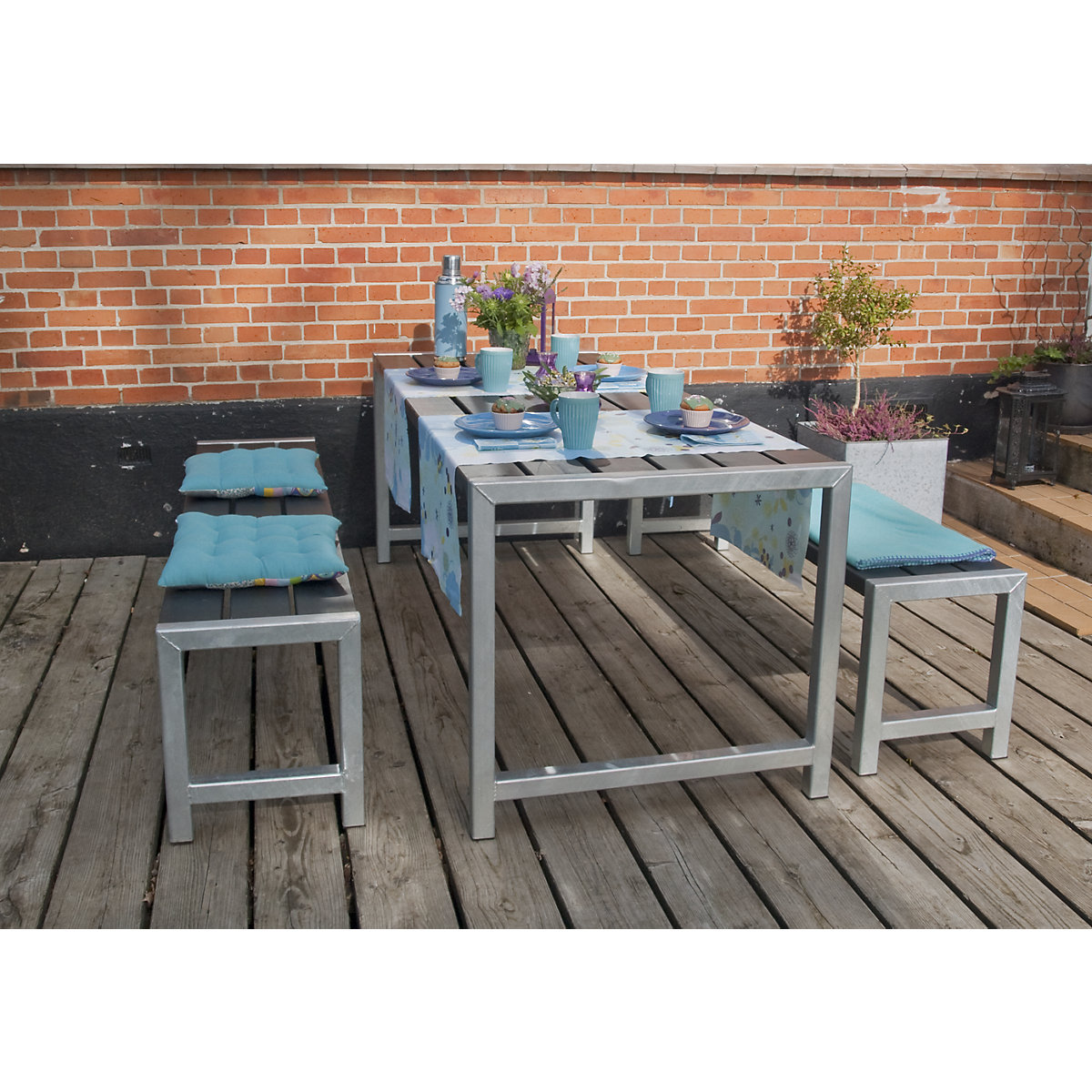 Conjunto de mesa e bancos (Imagem do produto 2)-1