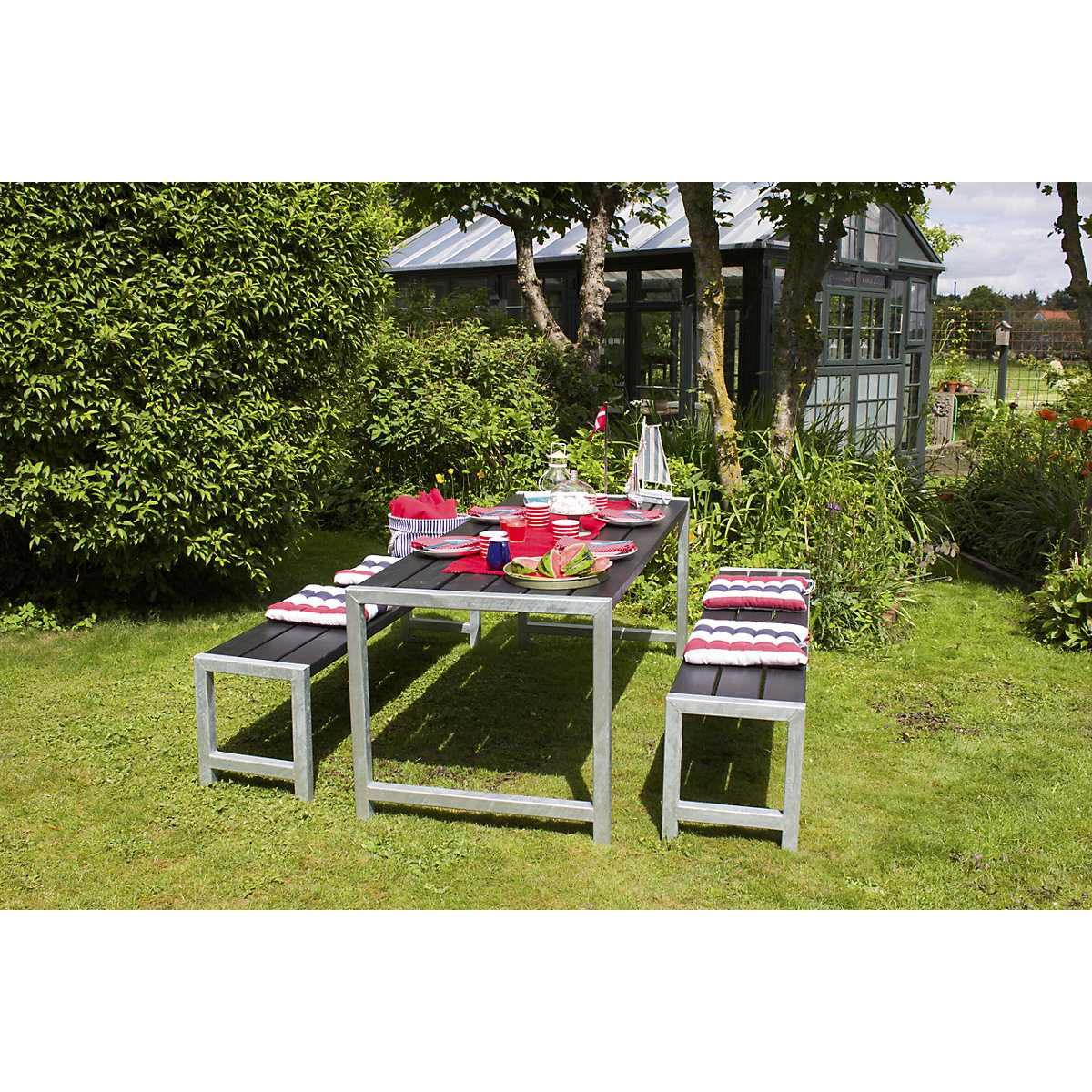 Conjunto de mesa e bancos (Imagem do produto 3)-2