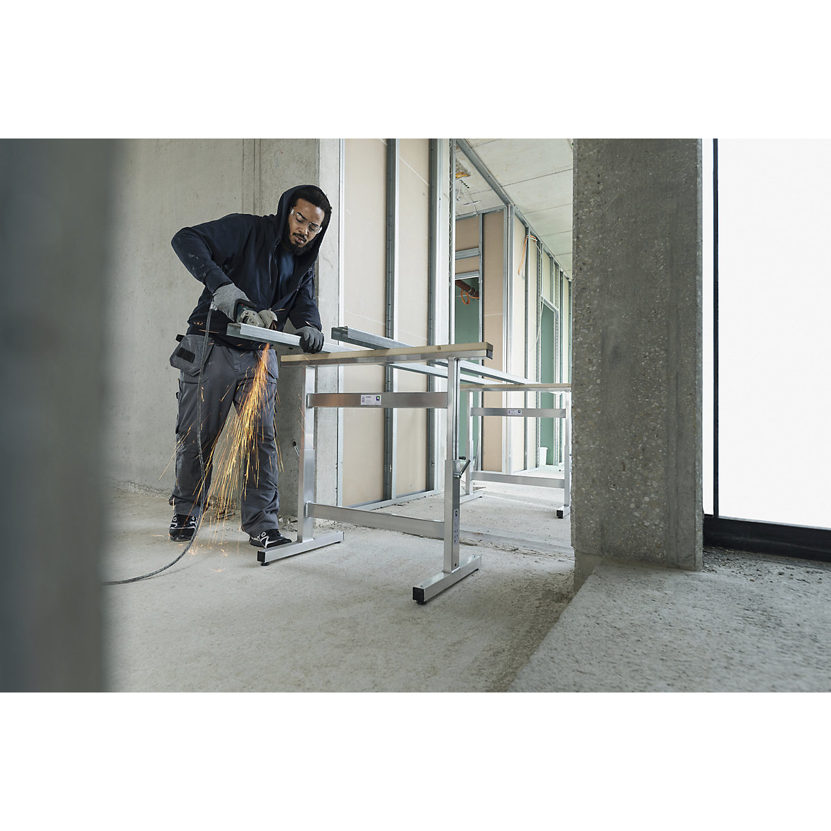 Caballete de trabajo, de altura regulable – MUNK (Imagen del producto 2)-1