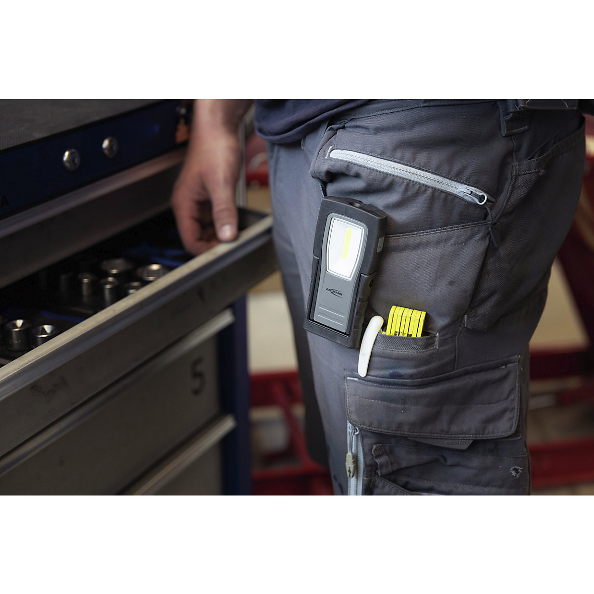 Lámpara de trabajo LED WL400R Slim – Ansmann (Imagen del producto 13)-12