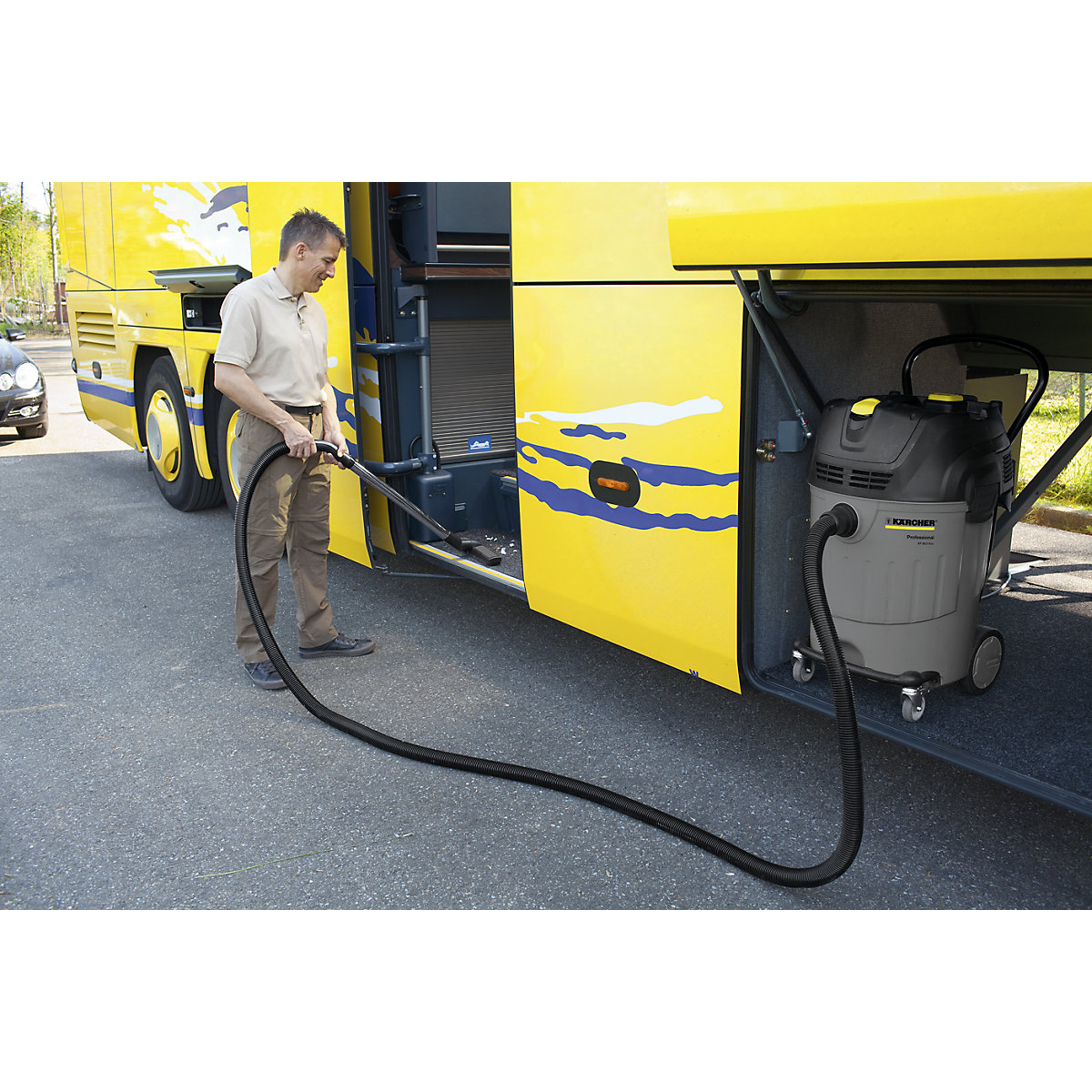 Wet and dry vacuum cleaner – Kärcher (Product illustration 2)-1