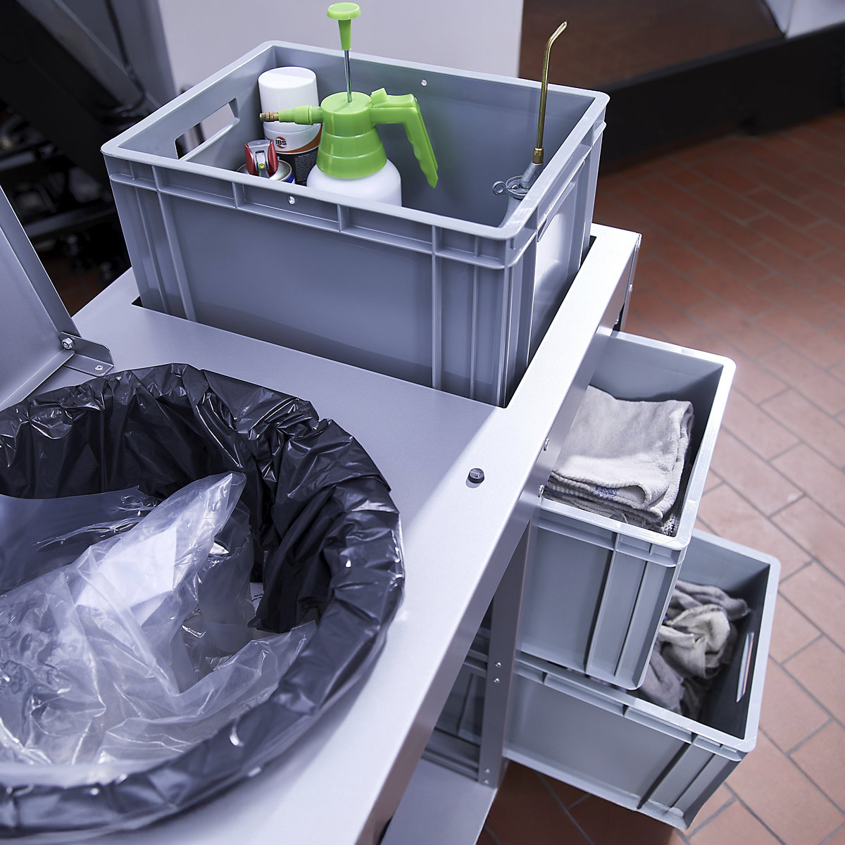 Trio Plus cleaning station – FLORA (Product illustration 6)-5