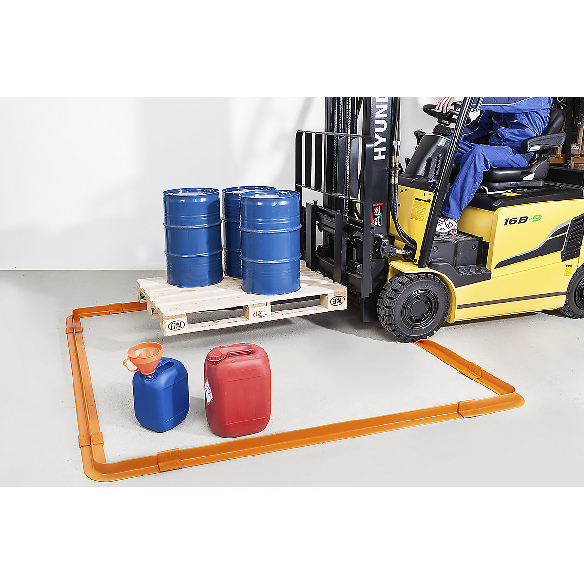 Containment barrier, permanent