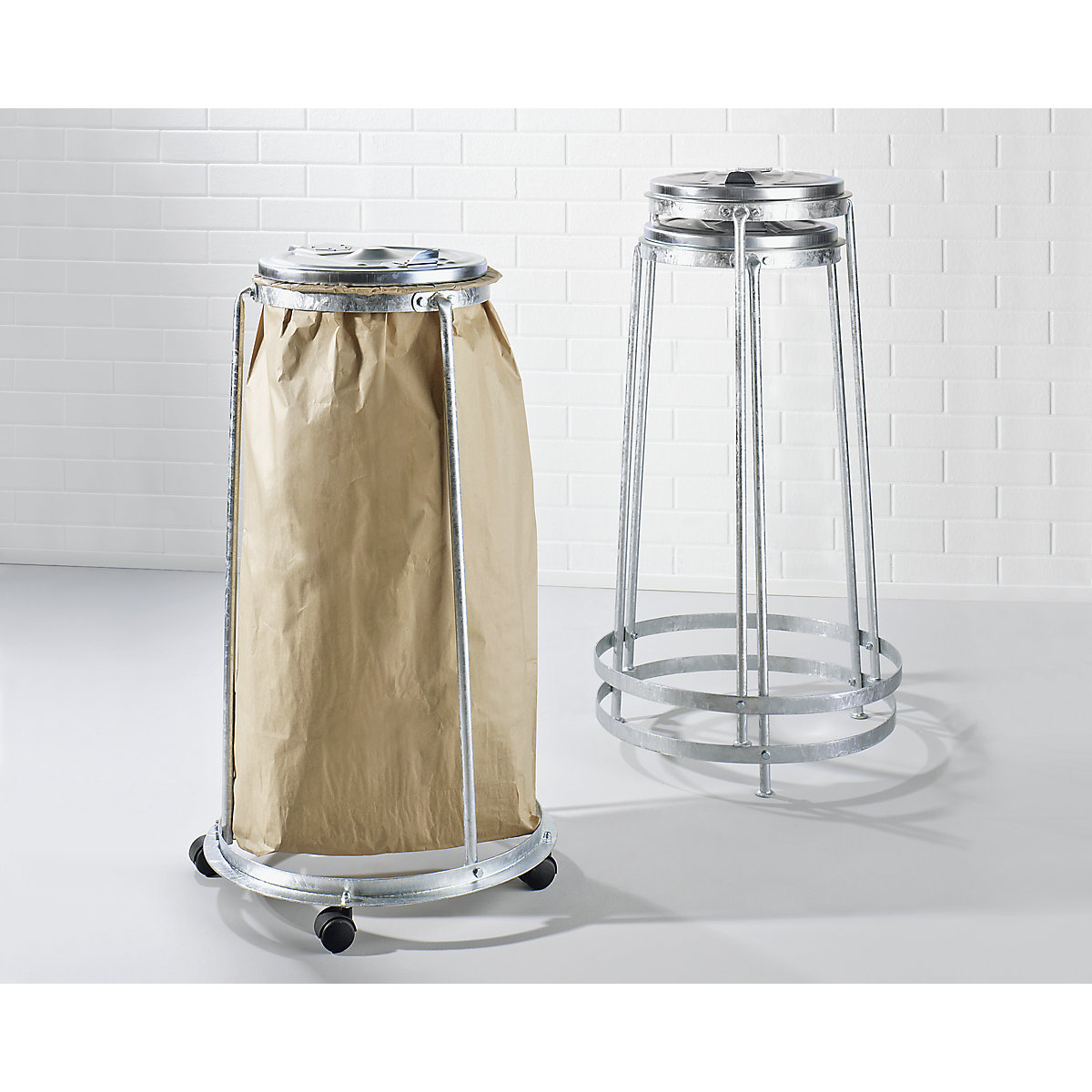 Waste sack stand, 3-leg frame (Product illustration 3)-2