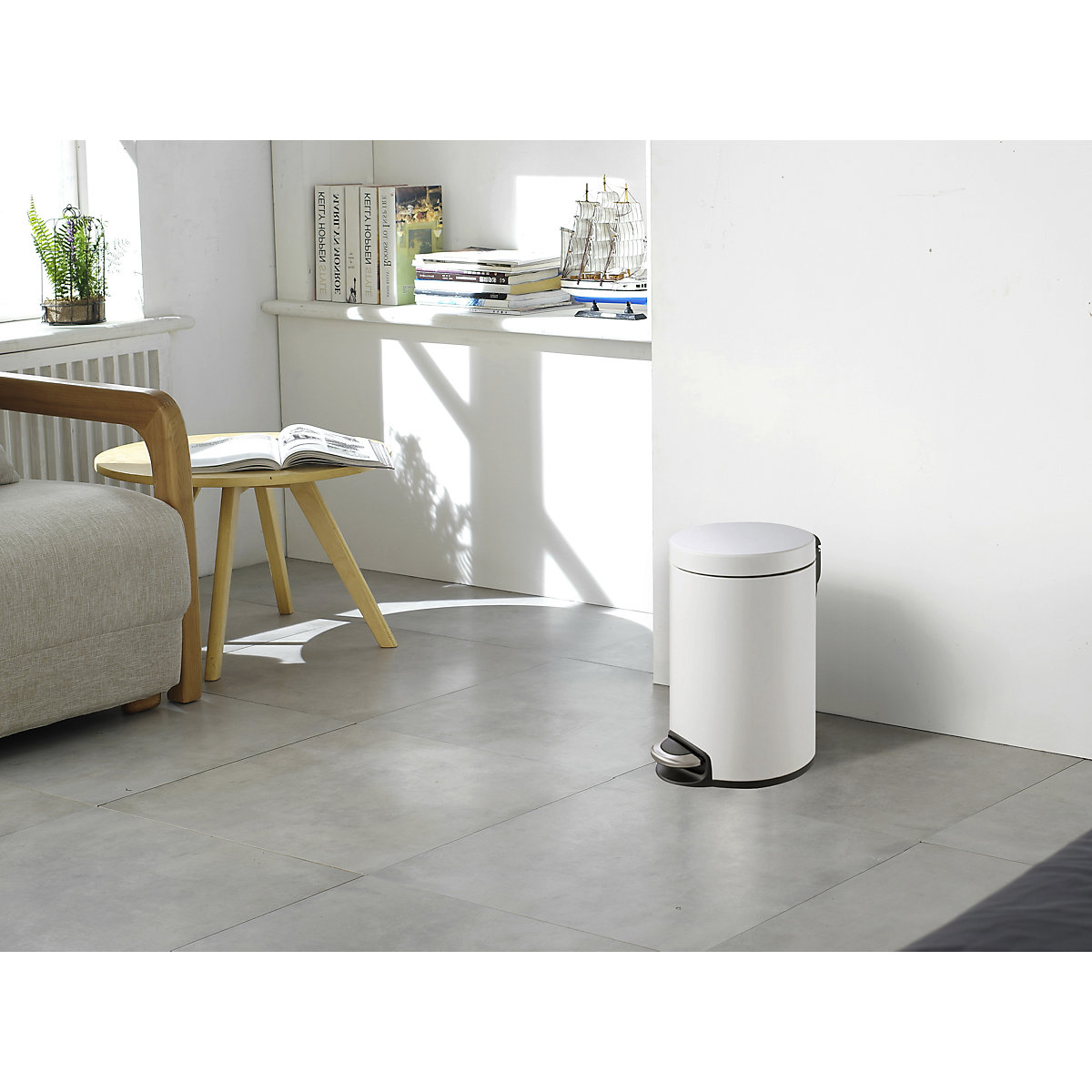 Pedal bin with metal inner container (Product illustration 5)-4