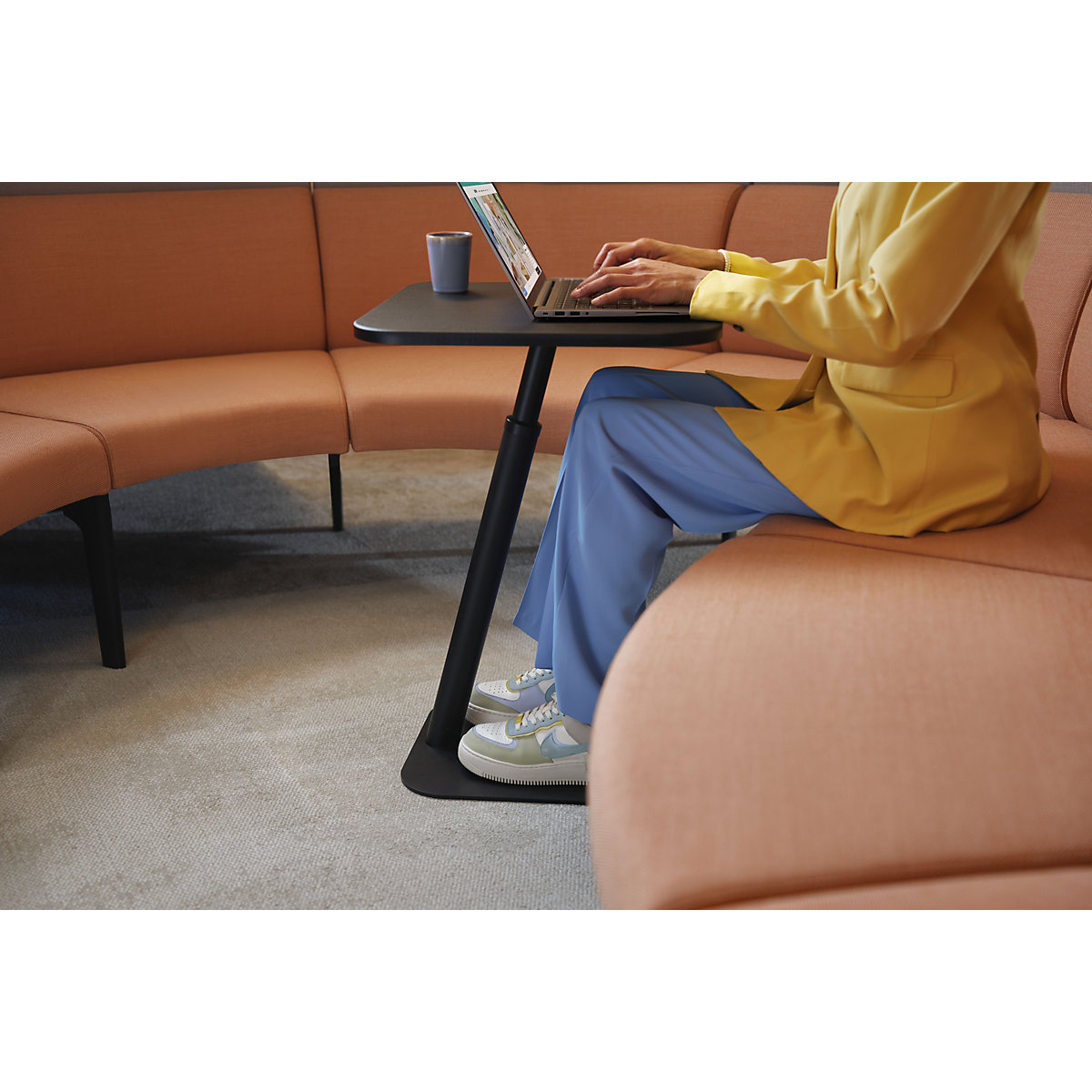 Mesa para portátiles Bento® – Dataflex (Imagen del producto 2)-1
