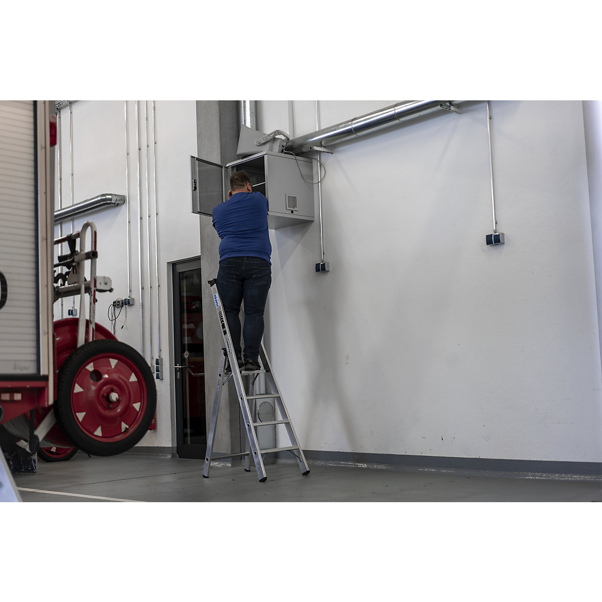 Escabeau pour charges lourdes – KRAUSE (Illustration du produit 9)-8