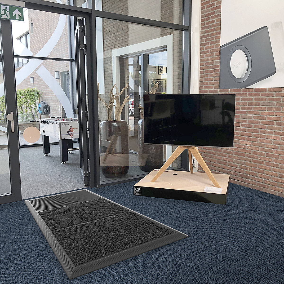 Tapis d'entrée désinfectant Sani-Master™ – NOTRAX (Illustration du produit 5)-4