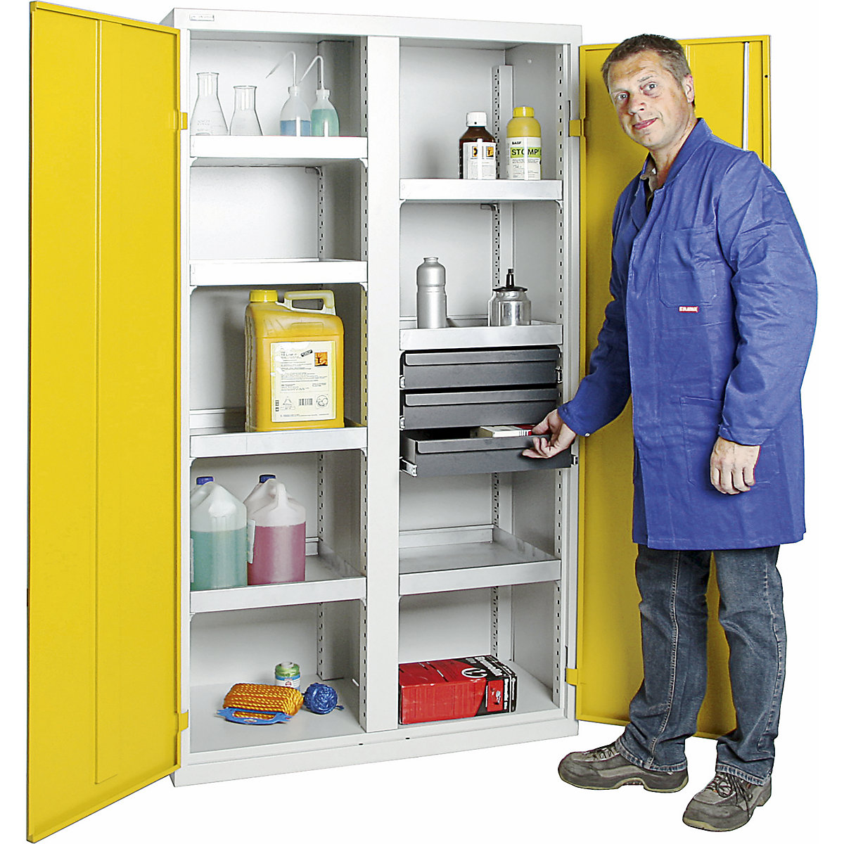 Armoire de sécurité sans perforations dans les portes (Illustration du produit 4)-3
