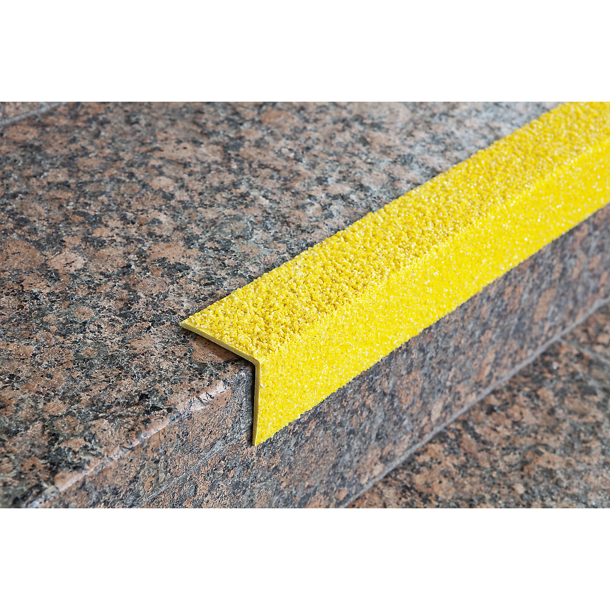 Profilé pour marches d'escalier &ndash; COBA